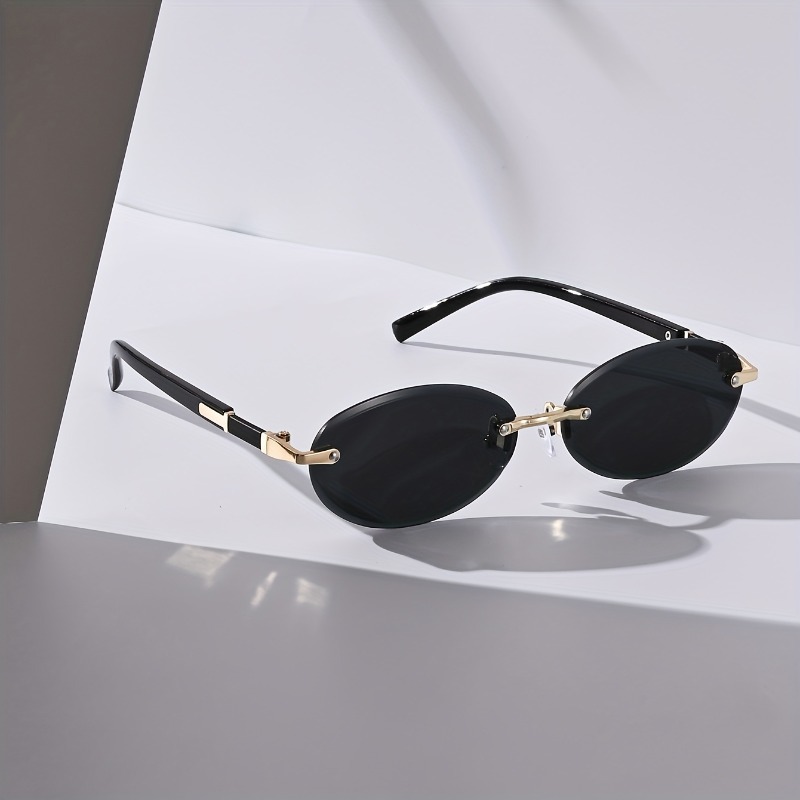Sexy Small Oval Punk Sunglasse - Metal Photo Panel incelemesi ve fiyatı